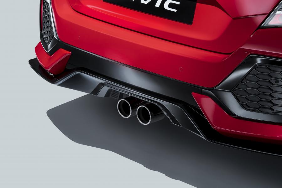 Детали экстерьера Honda Civic Sport Hatchback 2017 года  (WW) (фото 29 из 37)
